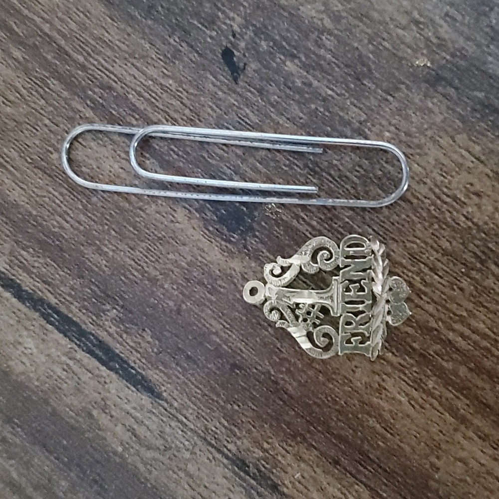 R 14k gold #1 friend charm